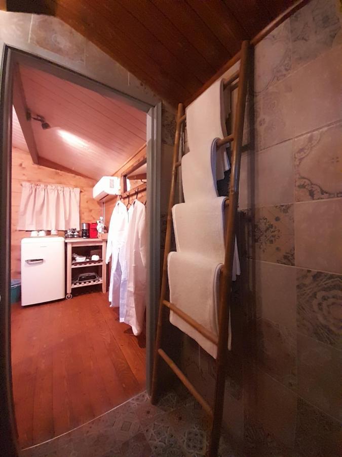 Casa Di Patouria , Stenies Andros Apikia  Buitenkant foto